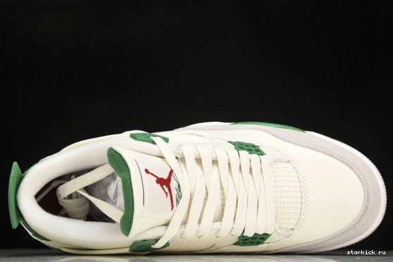   DR5415-103 Green Retro  4 SB Jordan DR5415-103 Pine 0310